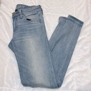 Light Wash American Eagle Super Super Stretch Jeggings